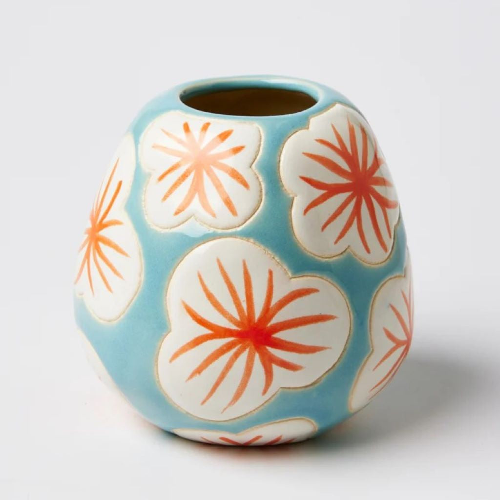 Pollen White Hibiscus Vase